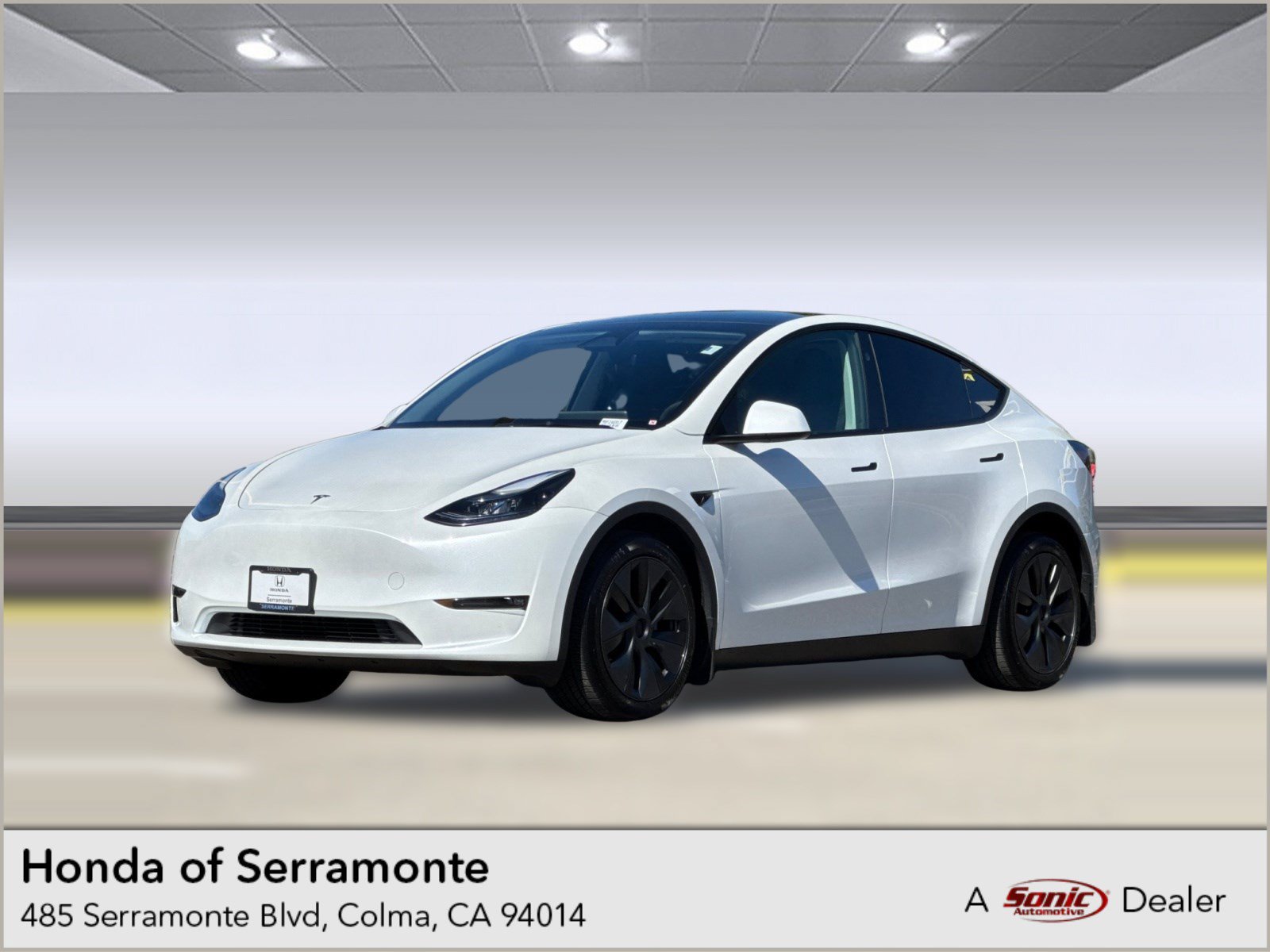  Tesla Model Y