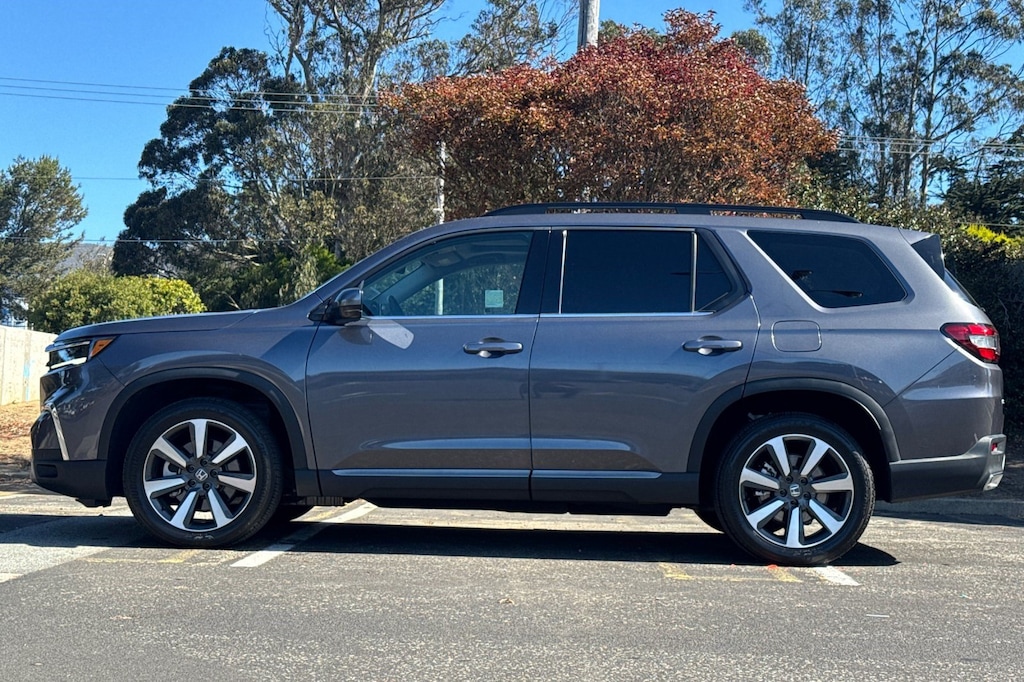 Certified 2025 Honda Pilot Touring+ SUV