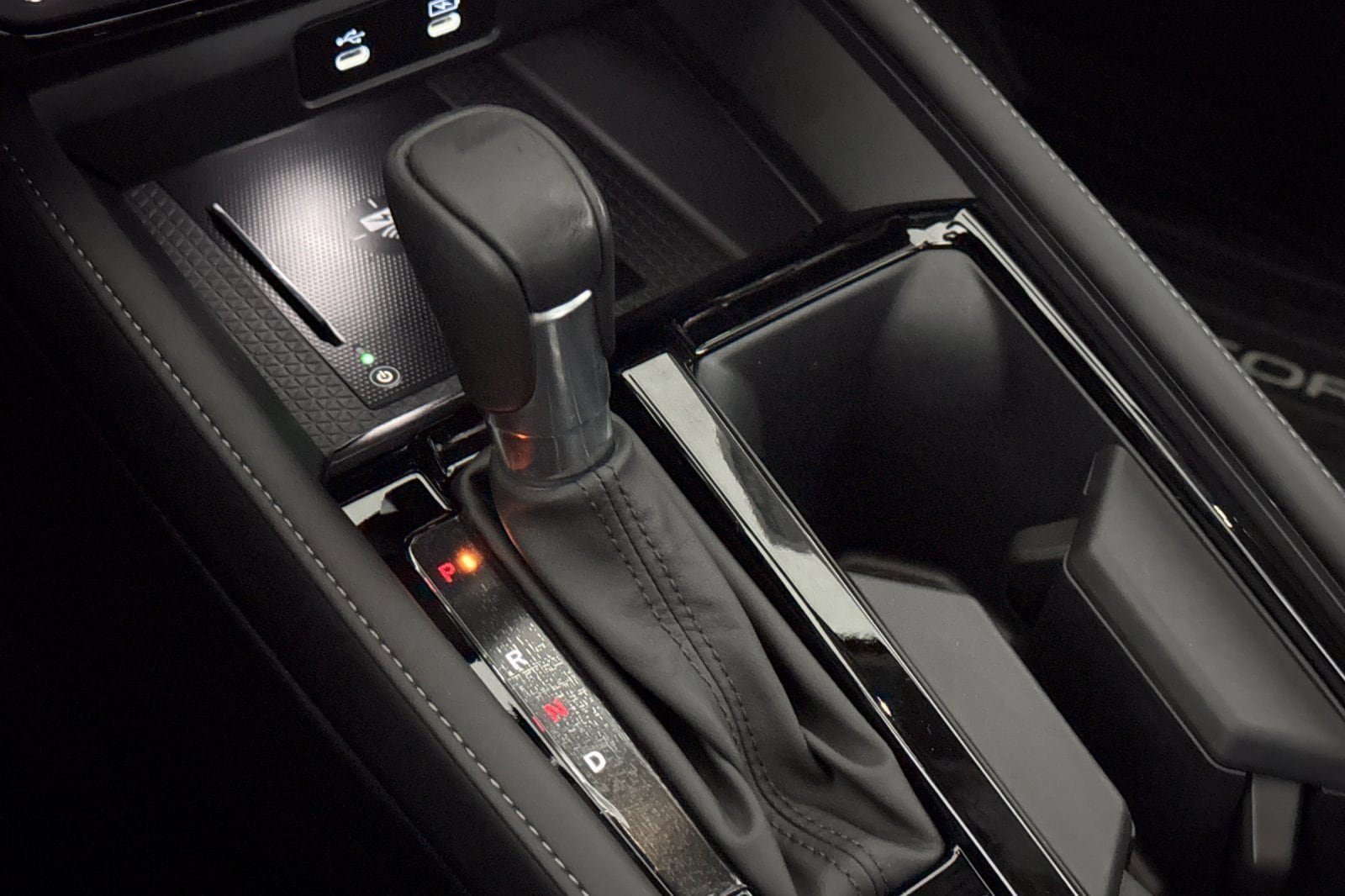 2026 Honda Accord Hybrid Touring - Photo 17