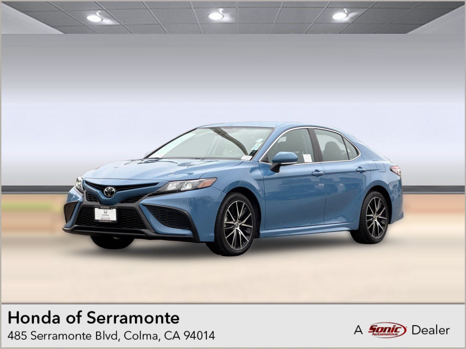 Used 2024 Toyota Camry SE Sedan