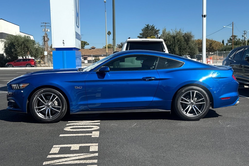 Used 2017 Ford Mustang GT Coupe