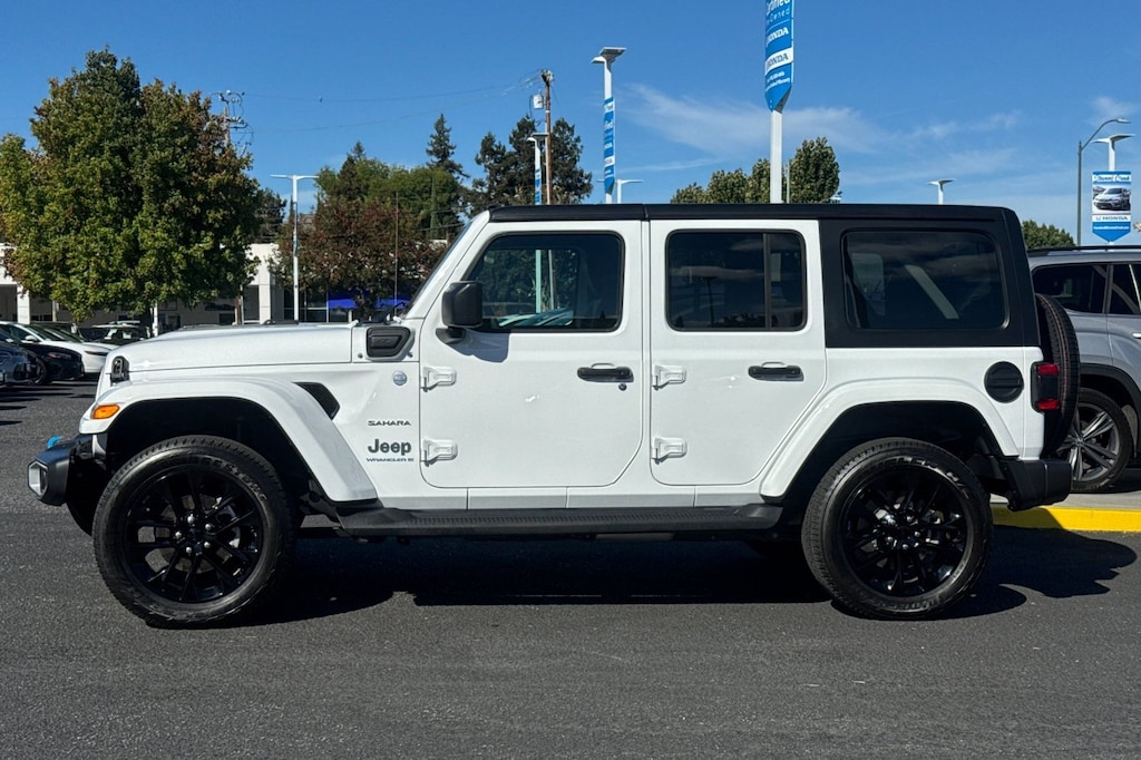 Used 2023 Jeep Wrangler 4xe Sahara SUV