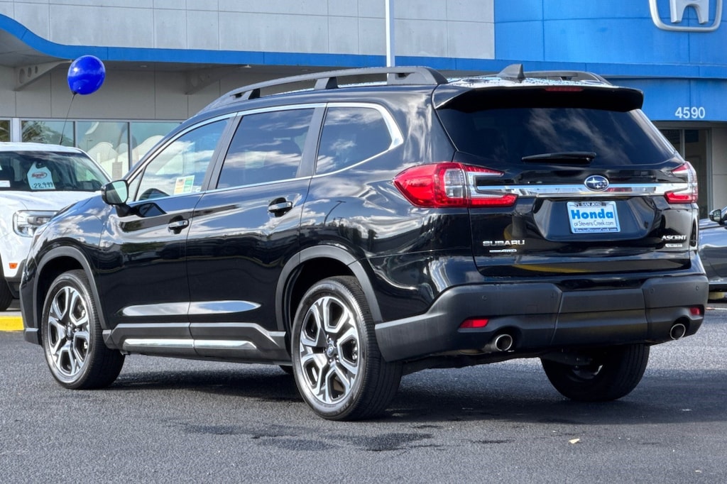 Used 2023 Subaru Ascent Limited 7-Passenger SUV
