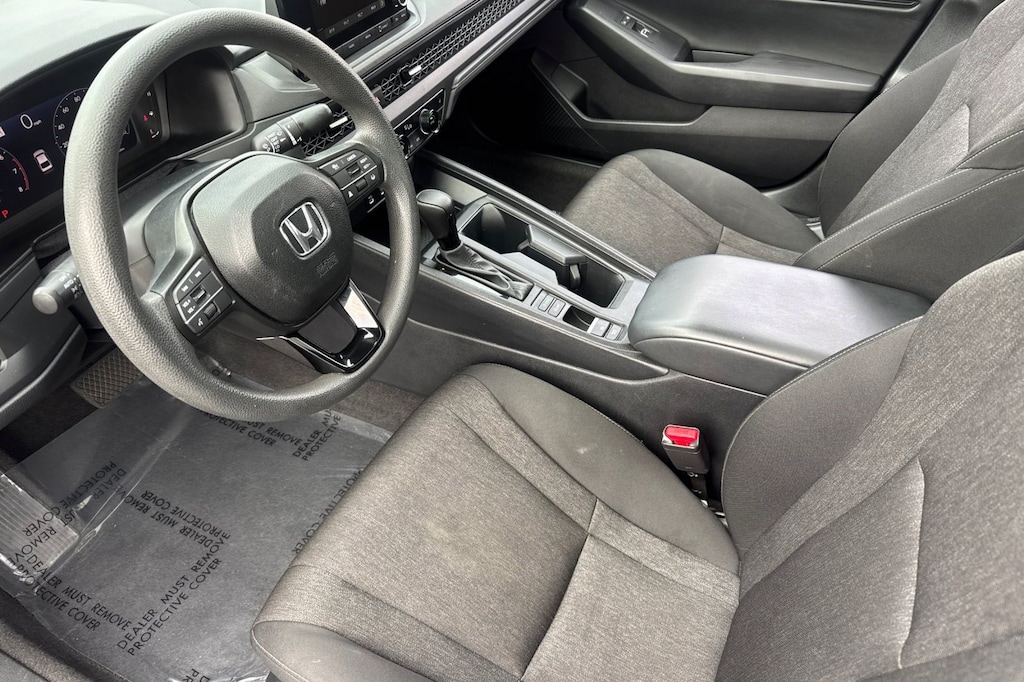 Used 2025 Honda Accord SE Sedan