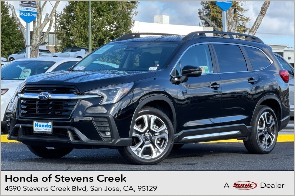 Used 2023 Subaru Ascent Limited 7-Passenger SUV