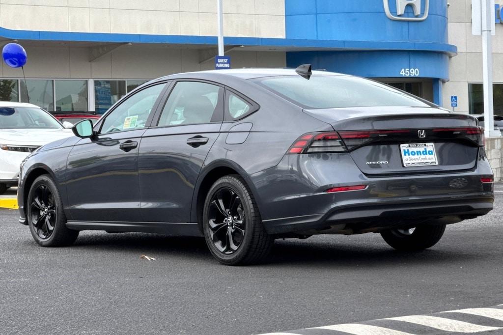 Used 2025 Honda Accord SE Sedan