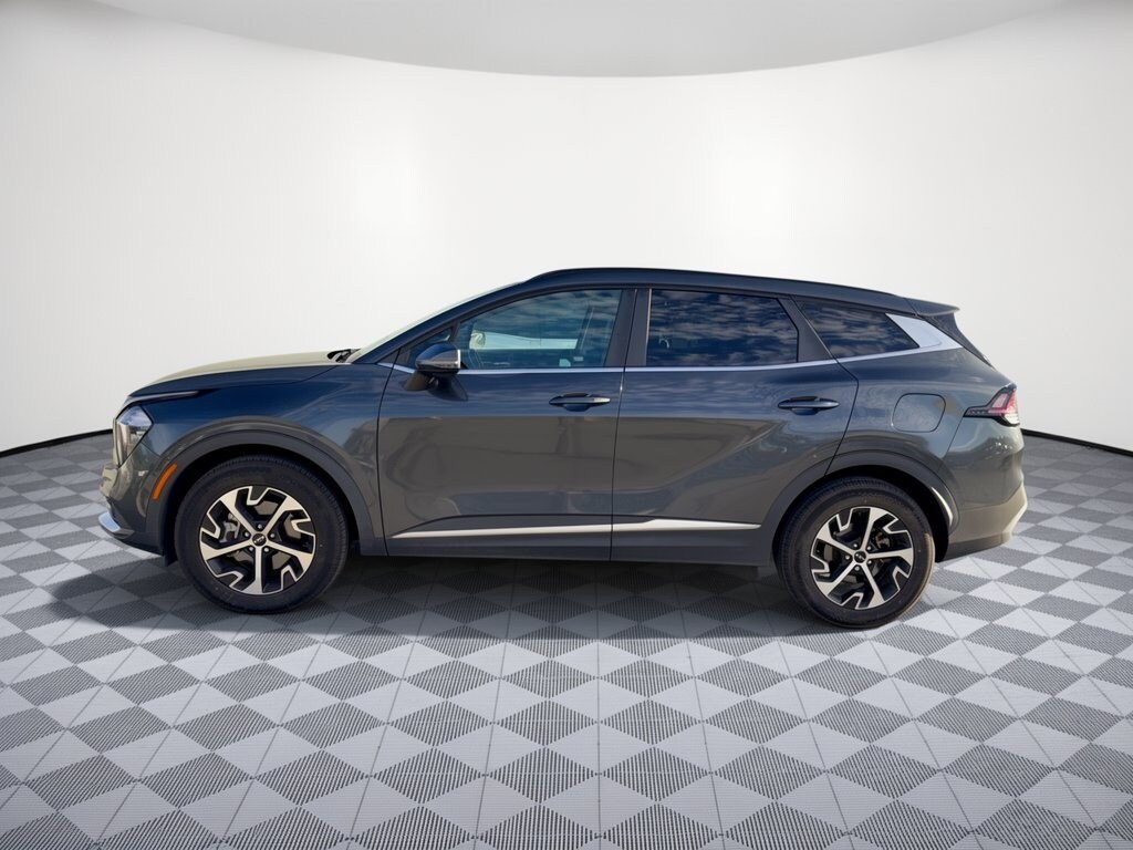 Used 2023 Kia Sportage Hybrid EX SUV