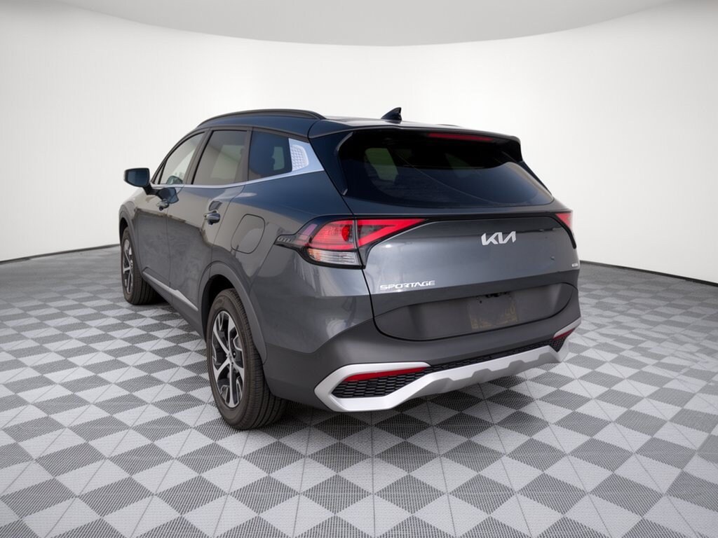 Used 2023 Kia Sportage Hybrid EX SUV