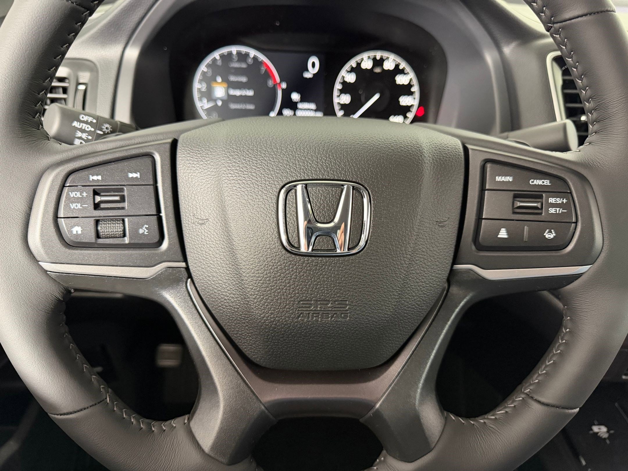 2026 Honda Ridgeline Sport - Photo 13
