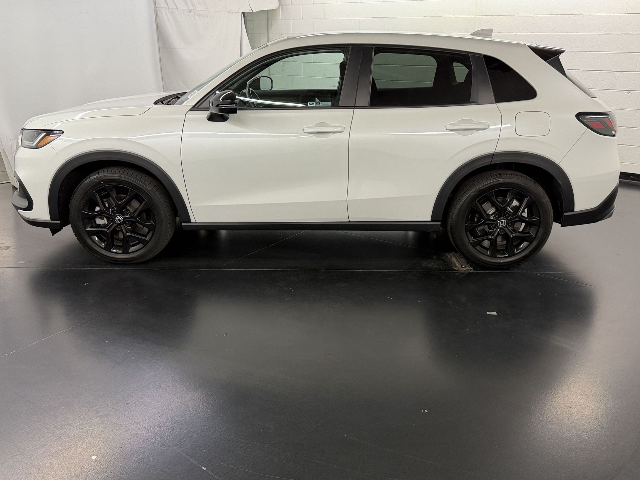 3CZRZ1H52RM720195