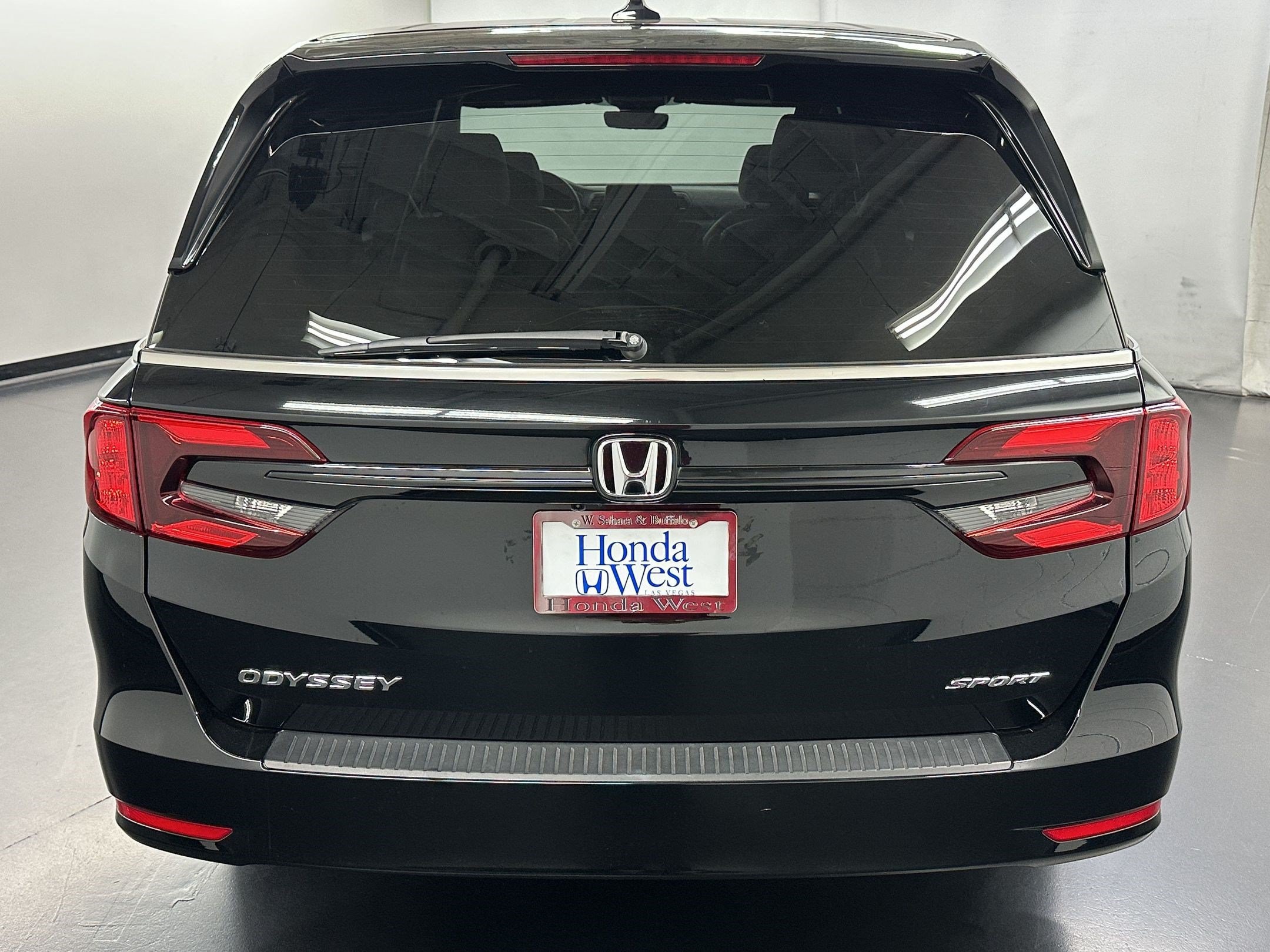 2024 Honda Odyssey SPORT - Photo 10