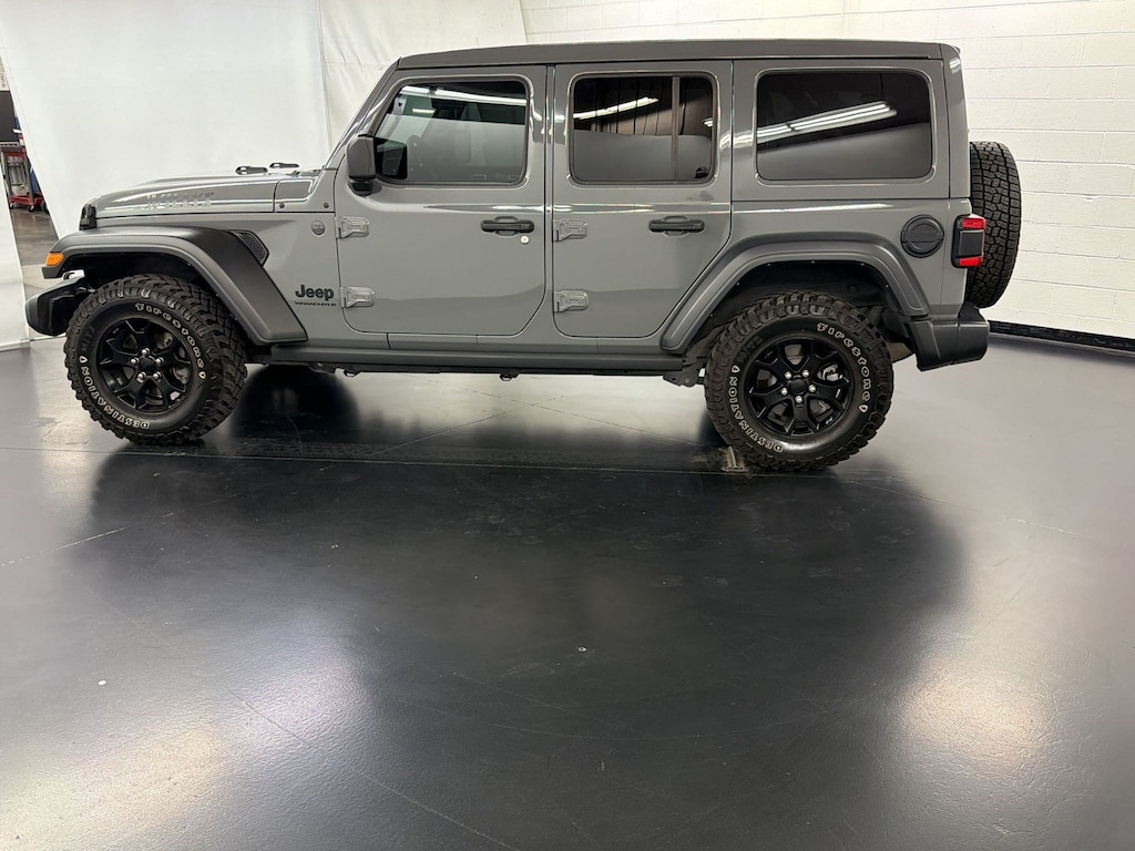 Used 2023 Jeep Wrangler Willys SUV