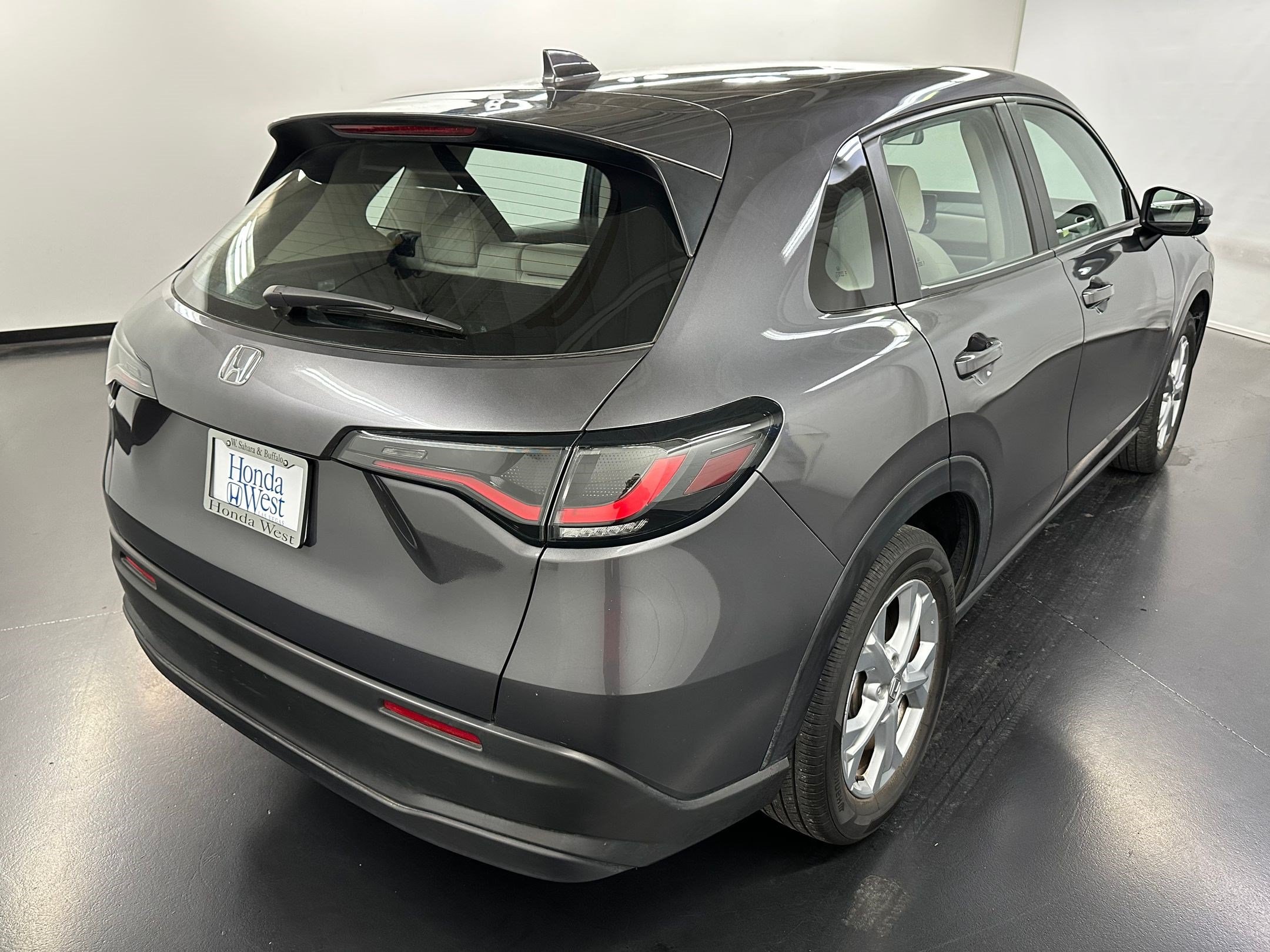2024 Honda HR-V LX - Photo 9