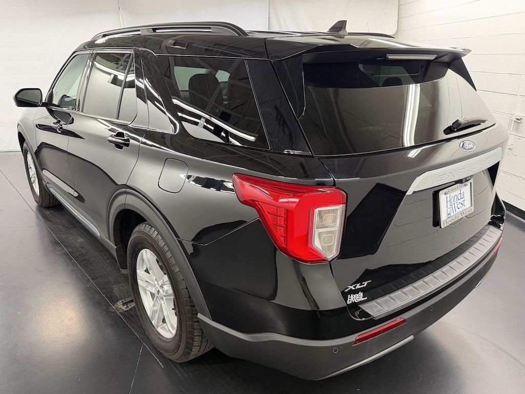 Used 2024 Ford Explorer XLT SUV