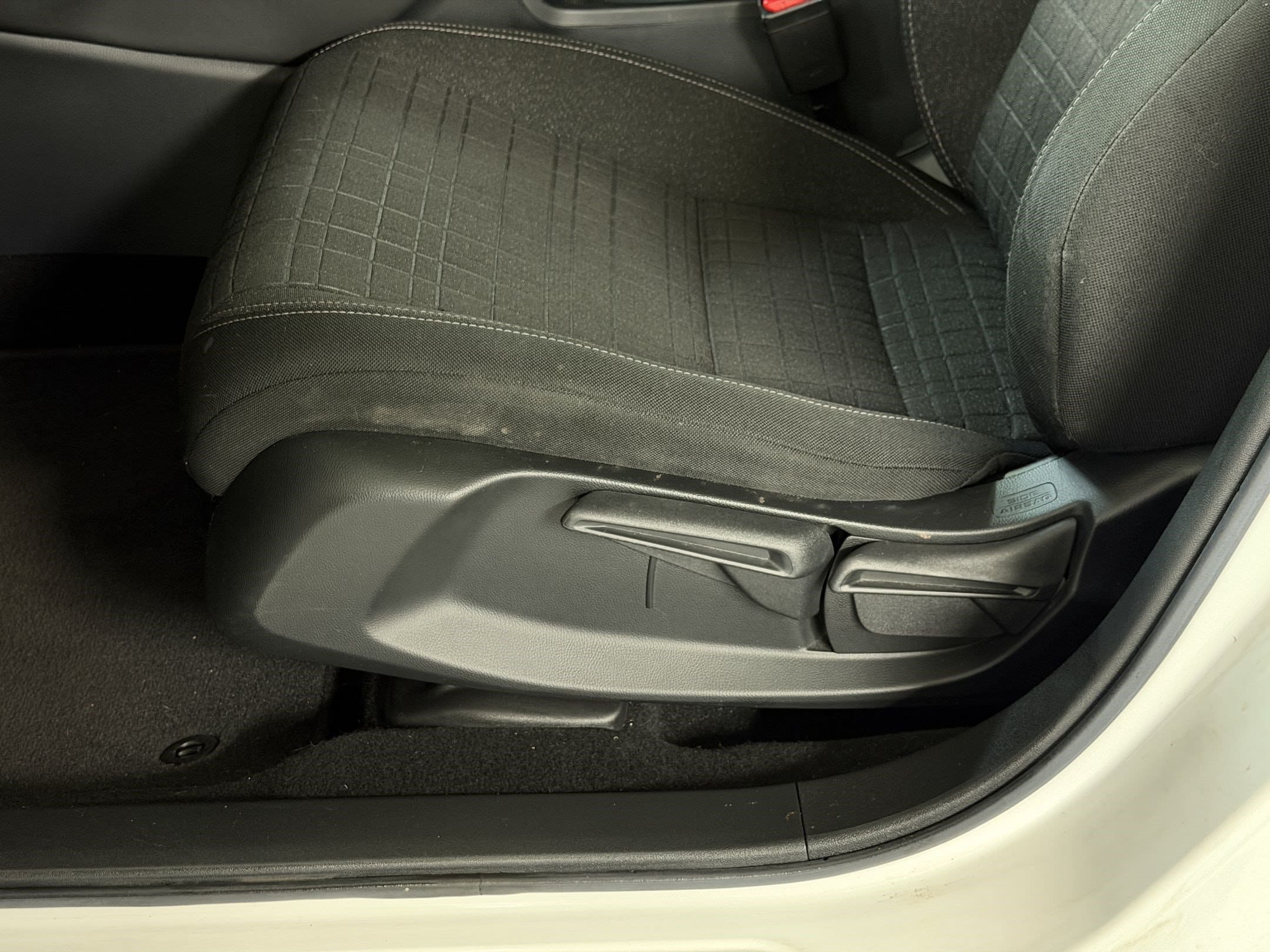 2024 Honda HR-V LX - Photo 14
