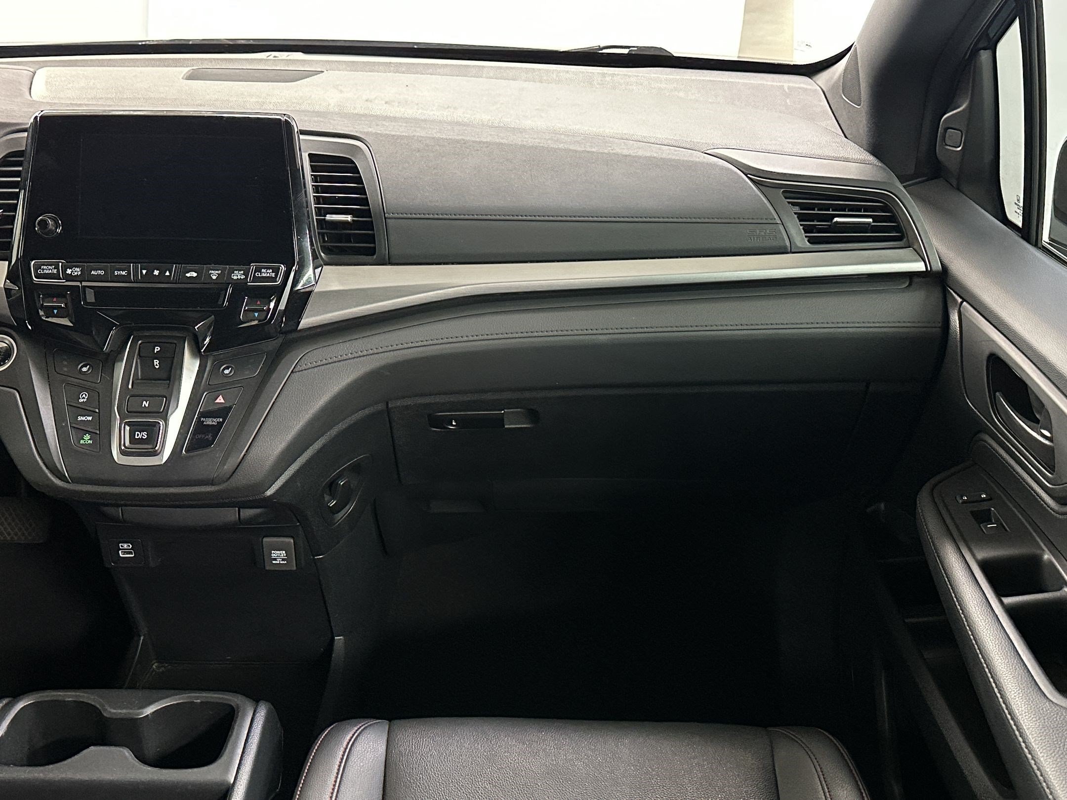 2024 Honda Odyssey SPORT - Photo 29