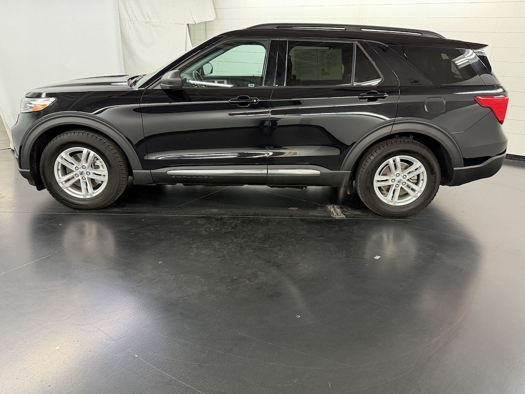 Used 2024 Ford Explorer XLT SUV