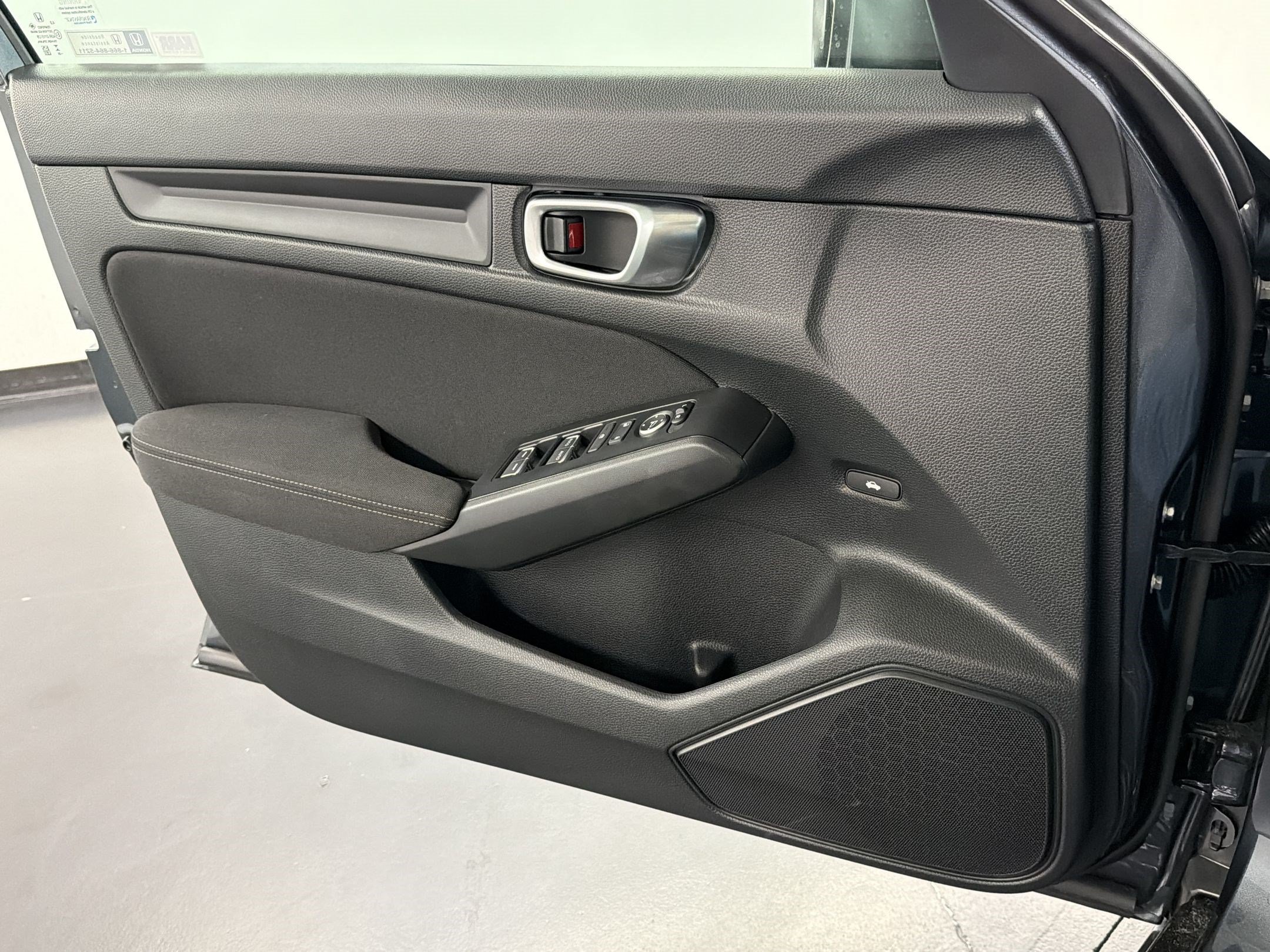 2026 Honda Civic LX - Photo 13