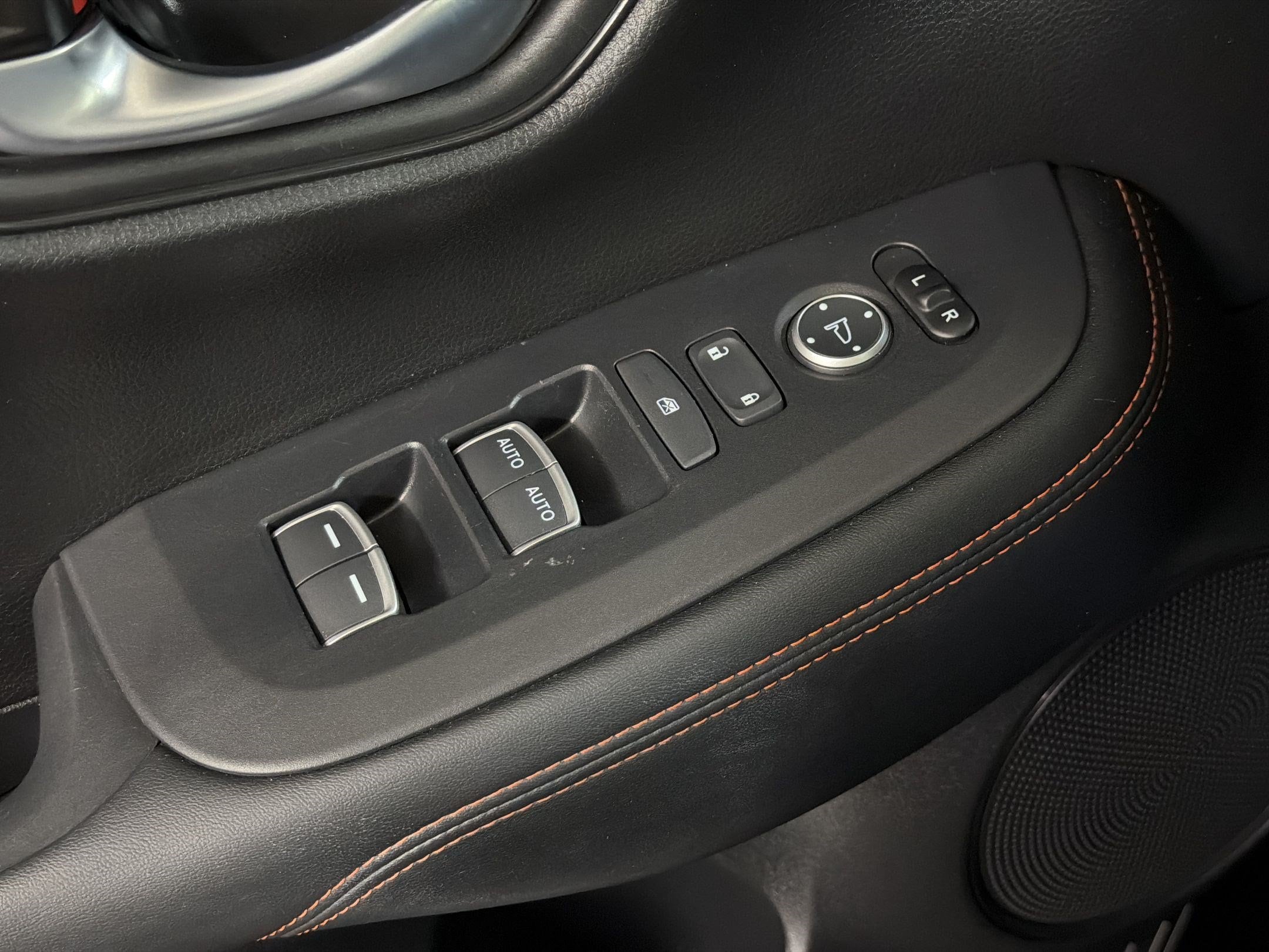 2025 Honda HR-V Sport - Photo 25