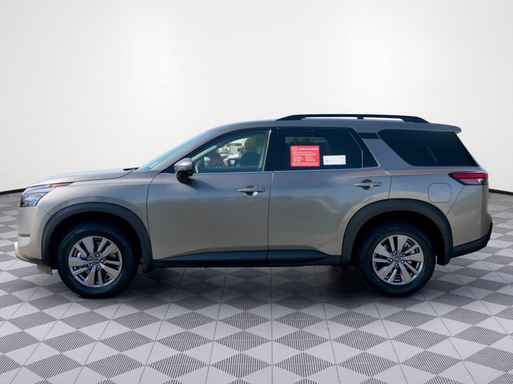 Certified 2025 Nissan Pathfinder SV SUV