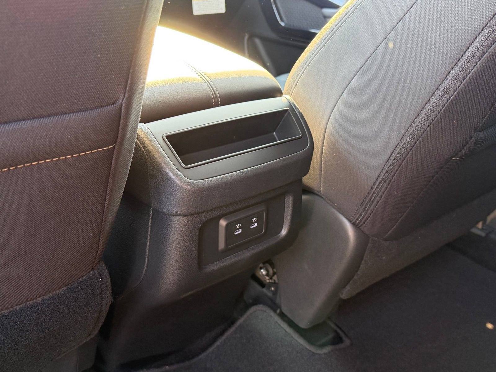 2026 Nissan Pathfinder SV - Photo 27