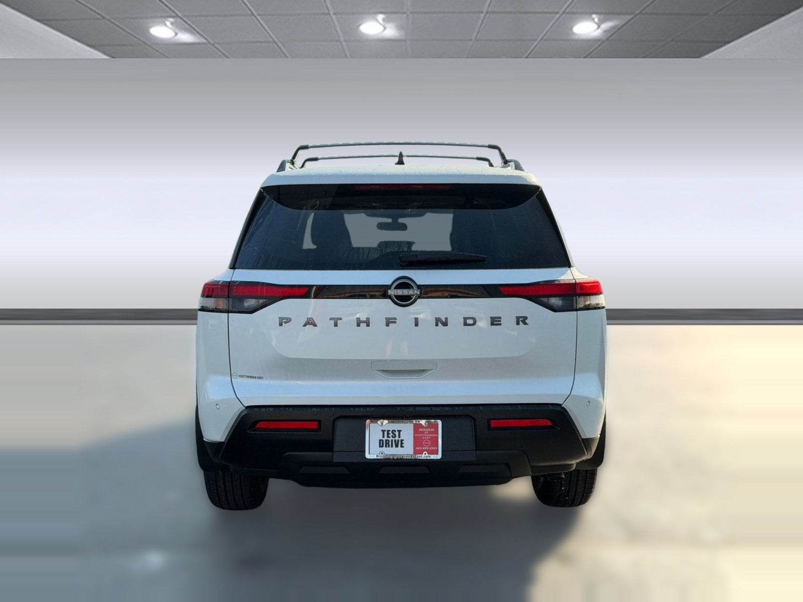 2026 Nissan Pathfinder SV - Photo 14