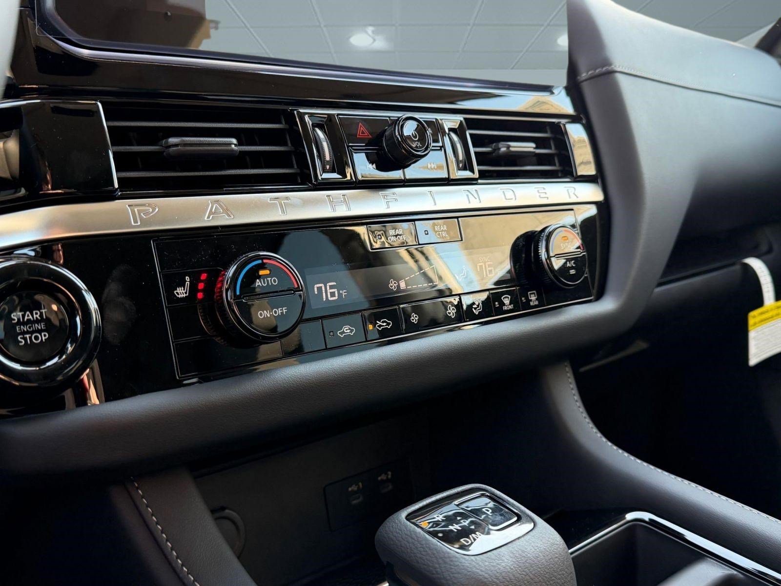 2026 Nissan Pathfinder SV - Photo 32