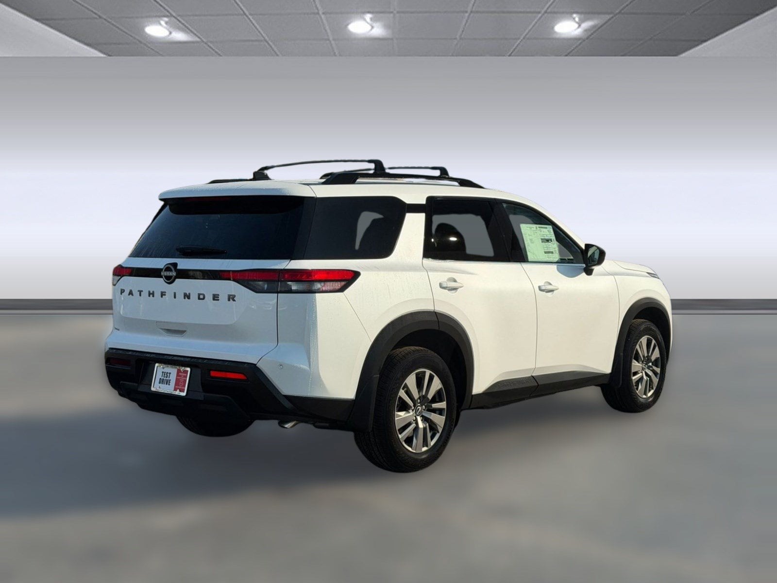 2026 Nissan Pathfinder SV - Photo 13