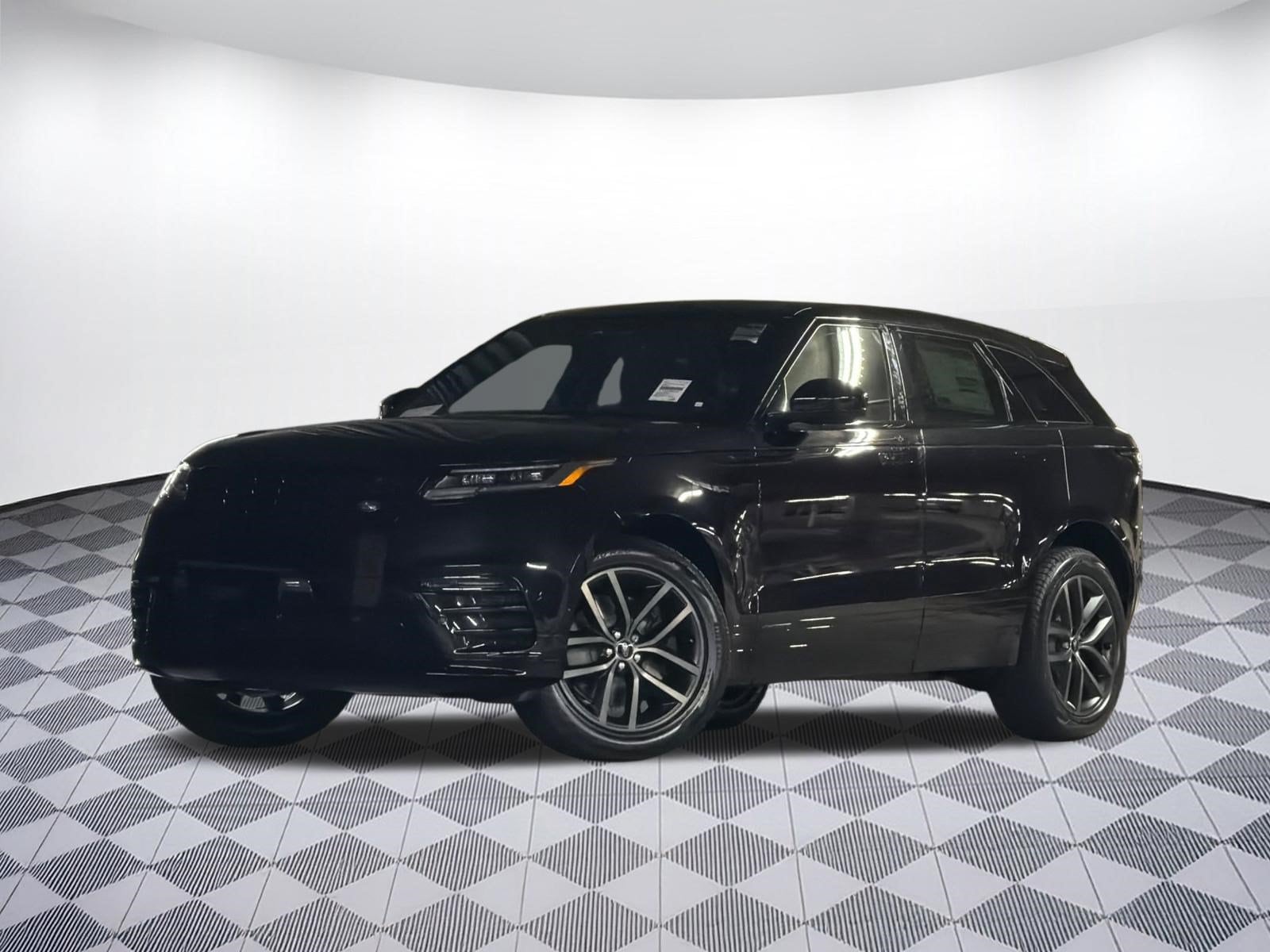2026 Land Rover Range Rover Velar Belgravia Edition