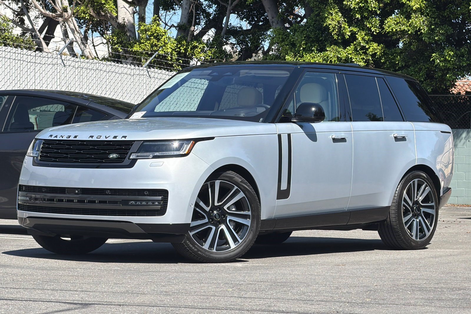 2023 Land Rover Range Rover