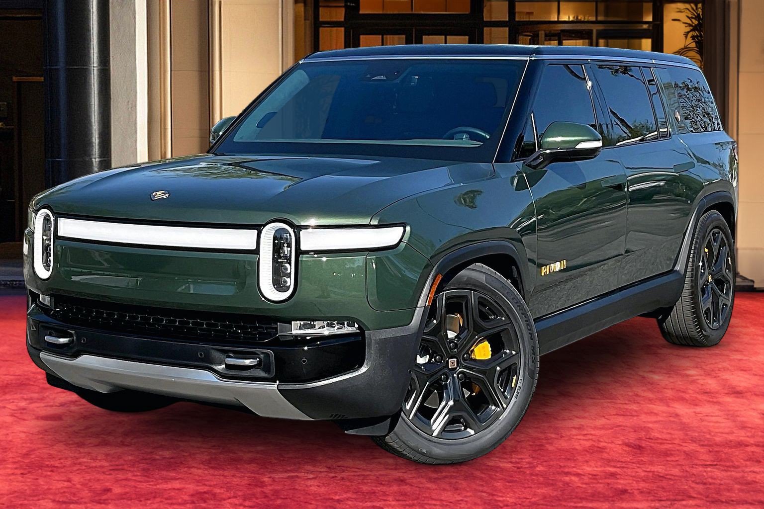 2023 Rivian R1S Adventure Adventure Quad-Motor Large Pack 2023 Rivian R1S Adventure Adventure Quad-Motor Large Pack
