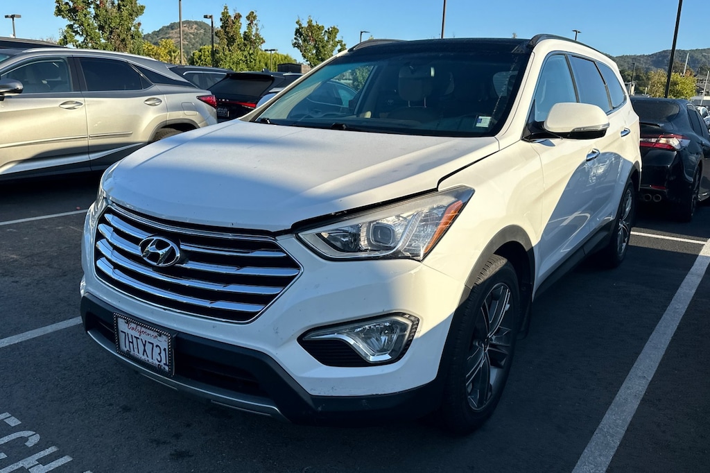 Used 2015 Hyundai Santa Fe GLS SUV