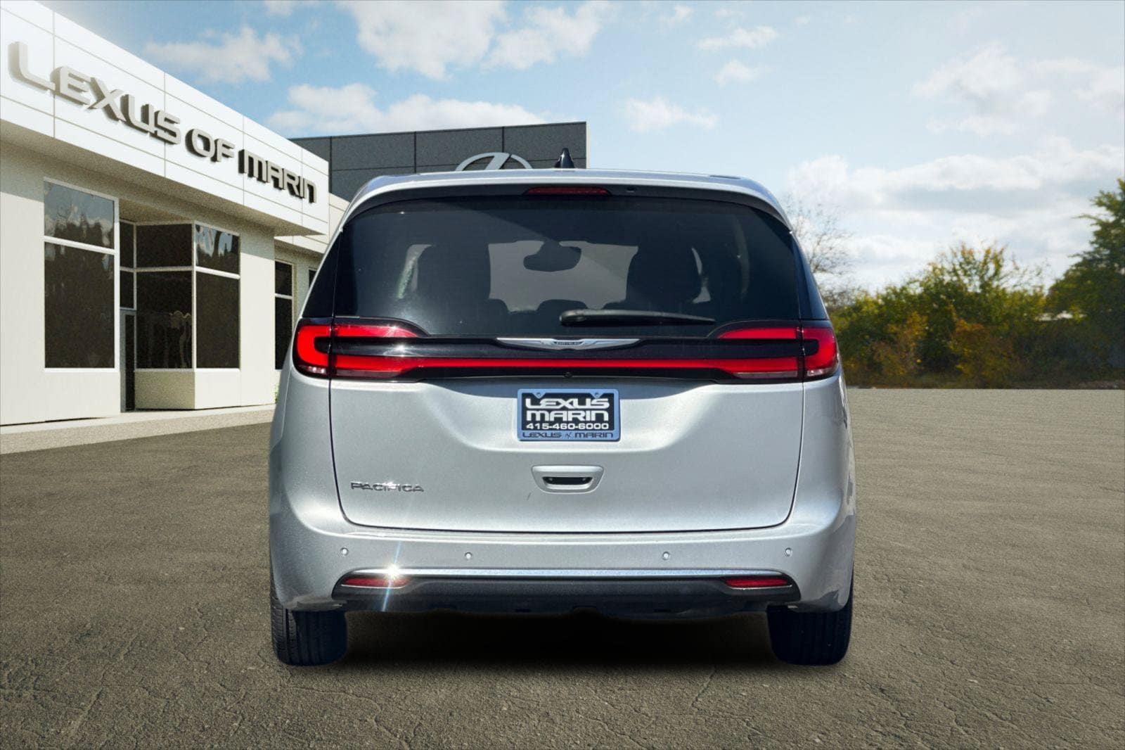 2024 Chrysler Pacifica Touring L - Photo 10