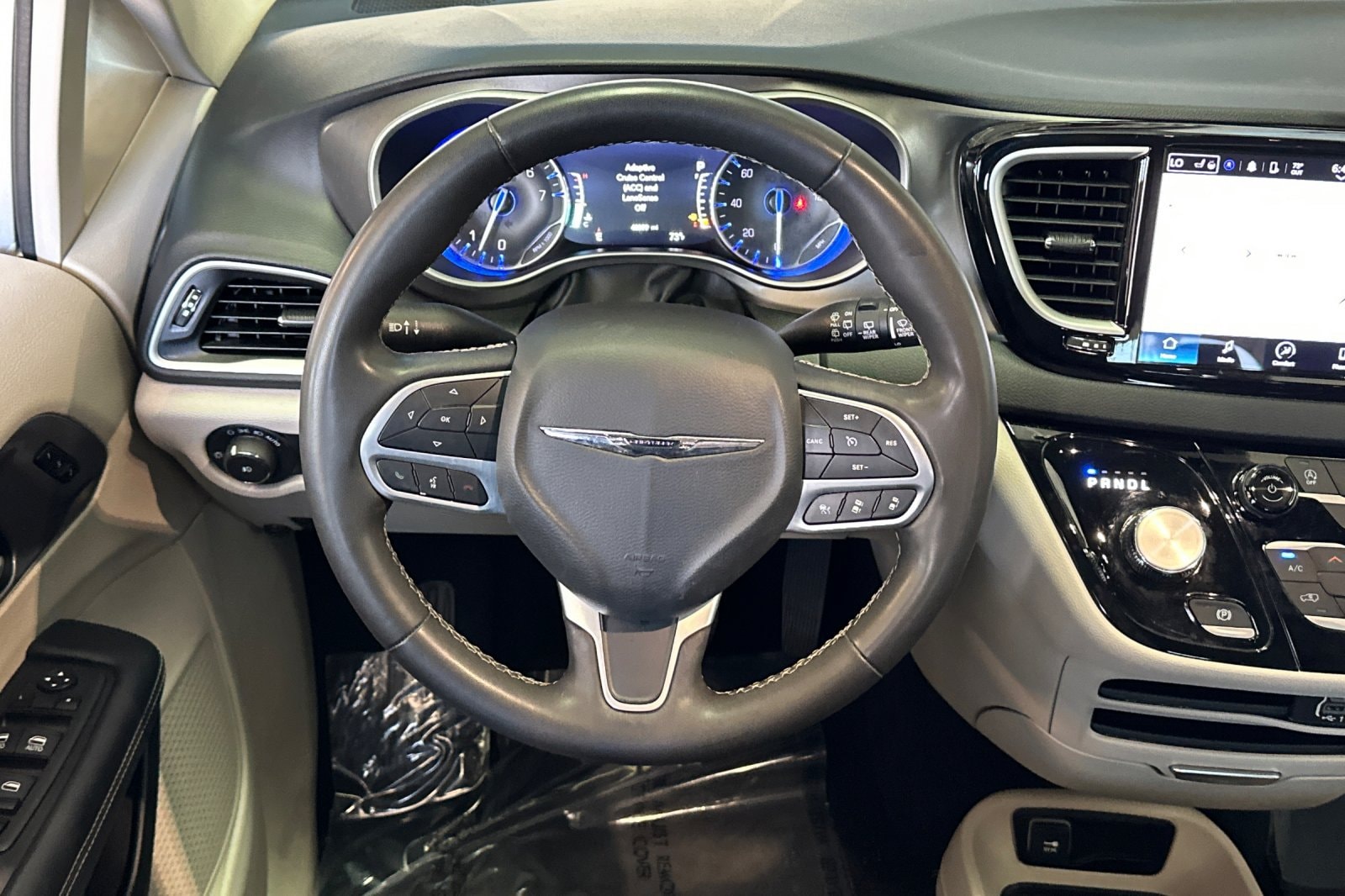 2024 Chrysler Pacifica Touring L - Photo 30
