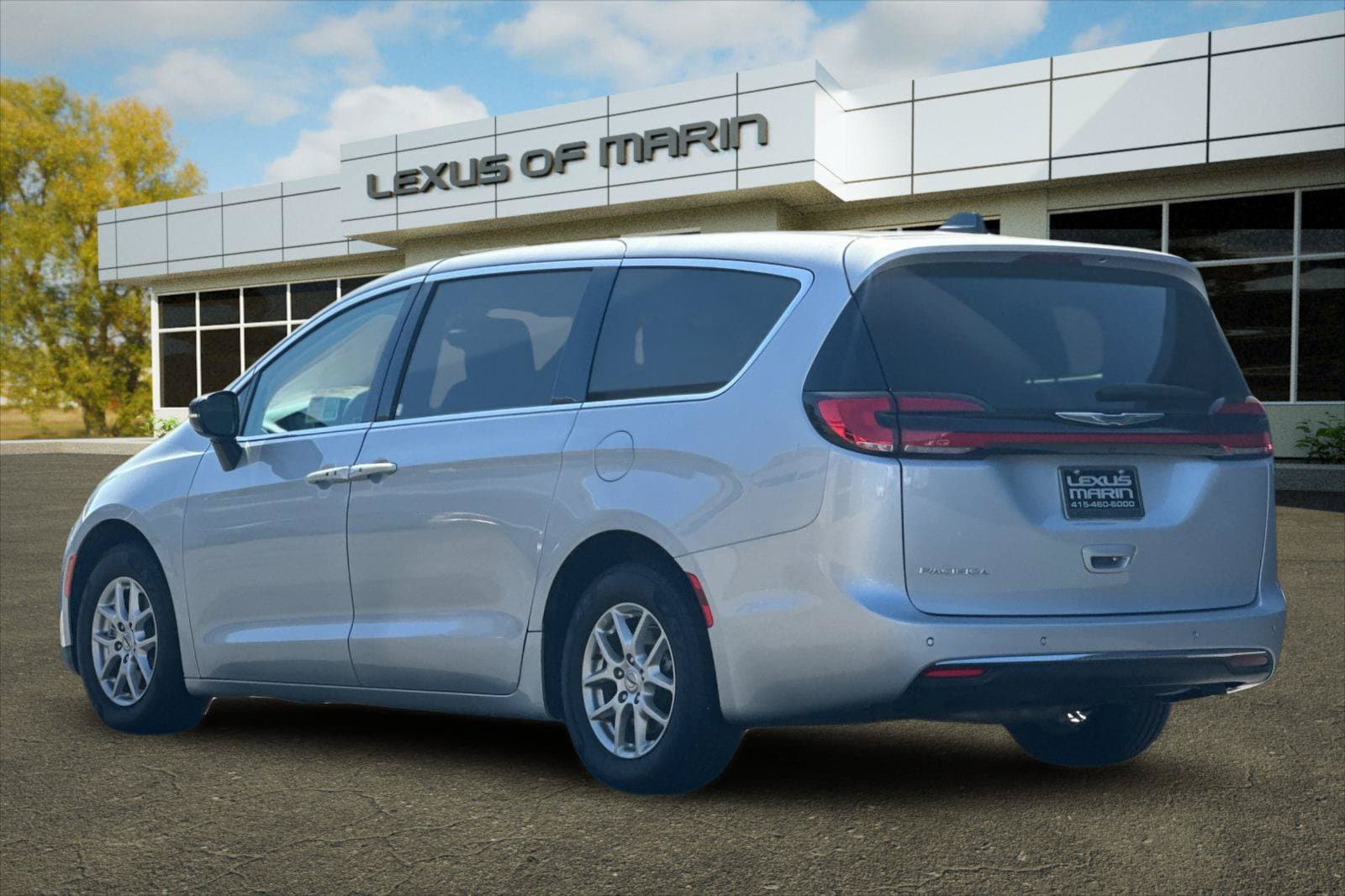 2024 Chrysler Pacifica Touring L - Photo 3
