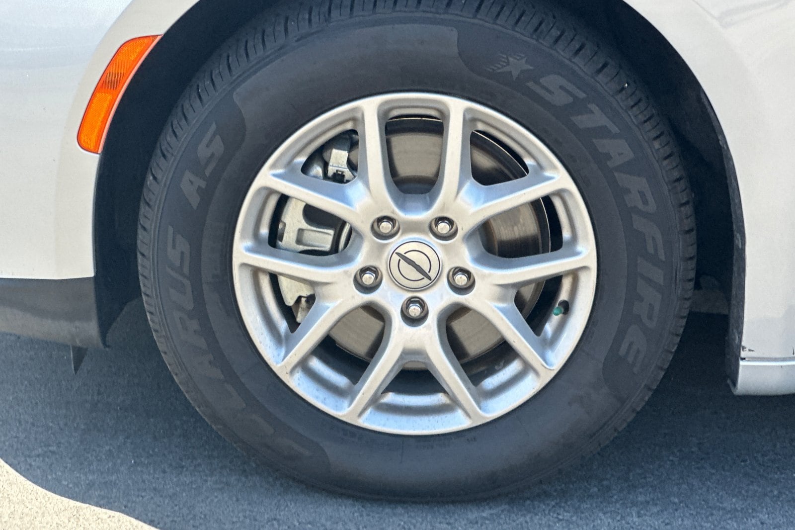 2024 Chrysler Pacifica Touring L - Photo 13
