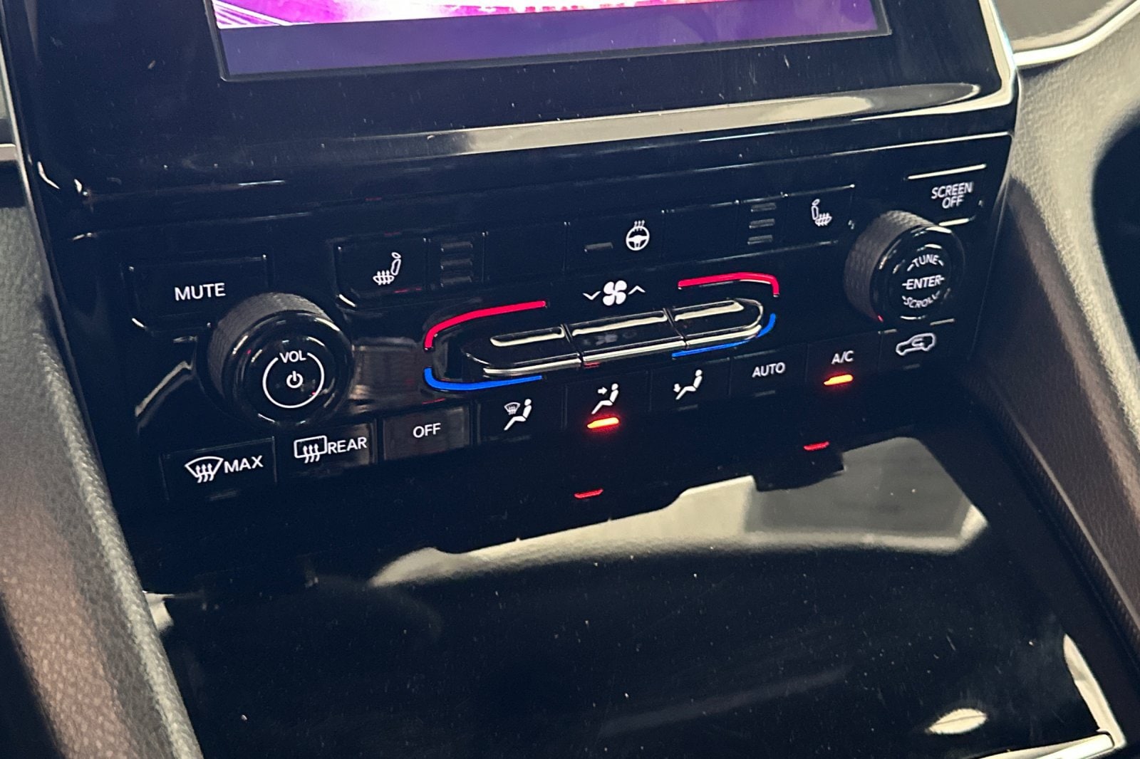 2023 Jeep Grand Cherokee Altitude - Photo 19