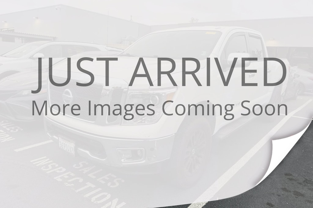 Used 2018 Nissan Titan SL Truck Crew Cab