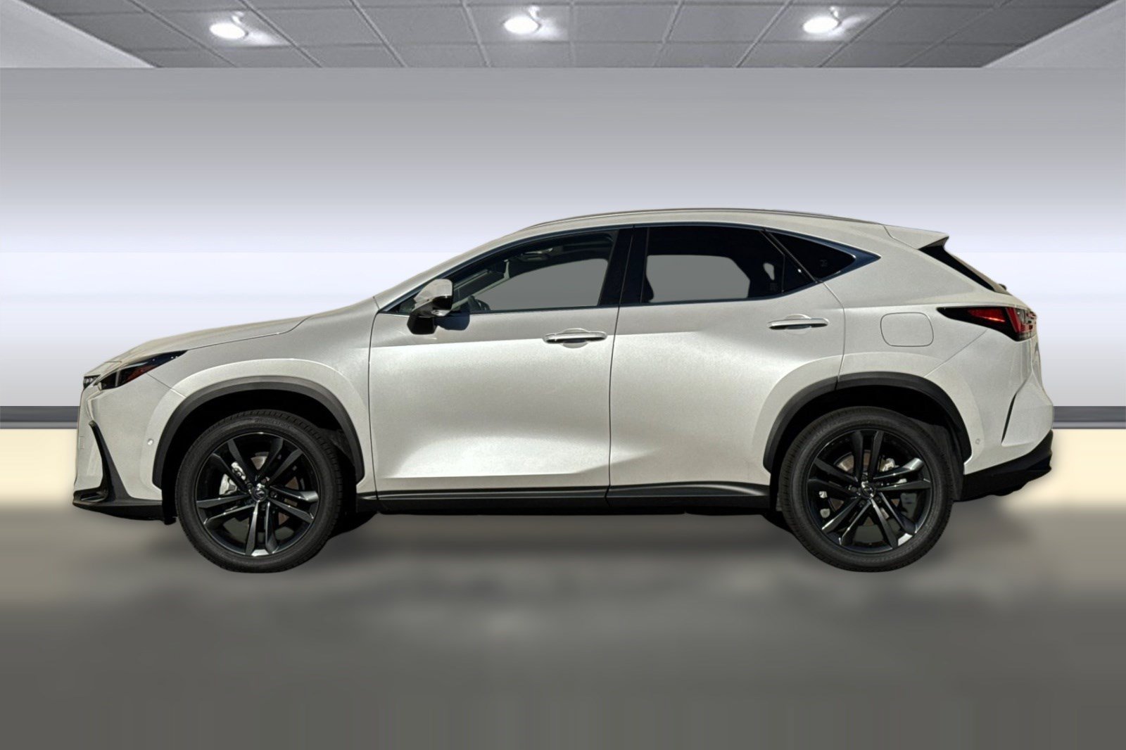 Used 2025 Lexus NX 450h+ Luxury SUV