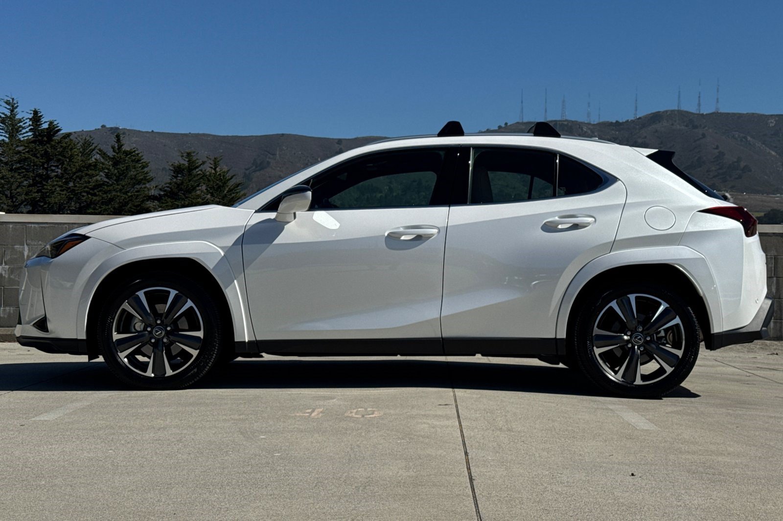 Certified 2025 Lexus UX 300h SUV