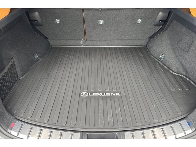 2026 Lexus NX 450h+ Premium - Photo 22