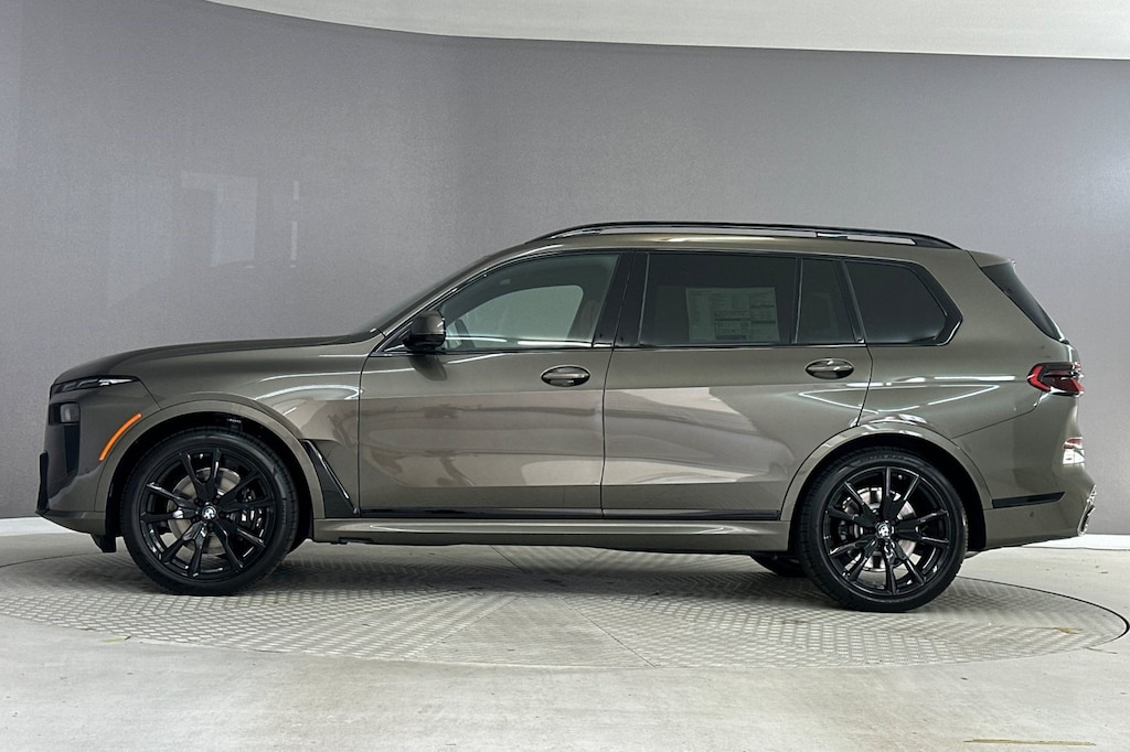 New 2027 BMW X7 xDrive40i SUV