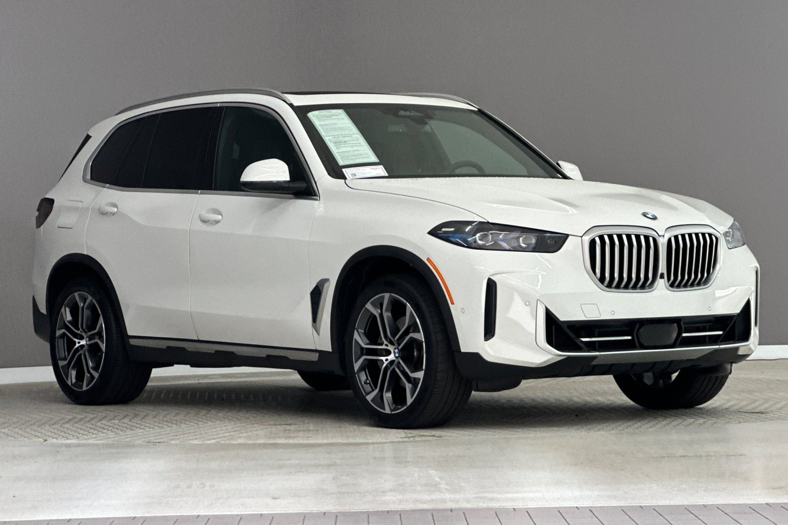 2026 BMW X5 40i - Photo 6