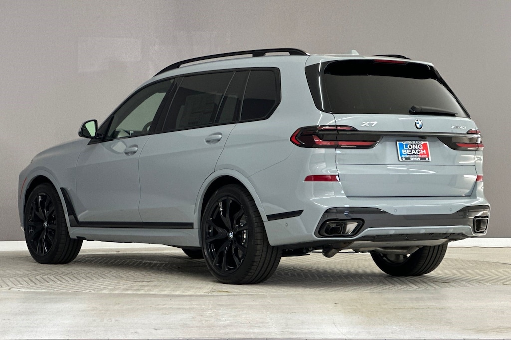 New 2027 BMW X7 xDrive40i SUV