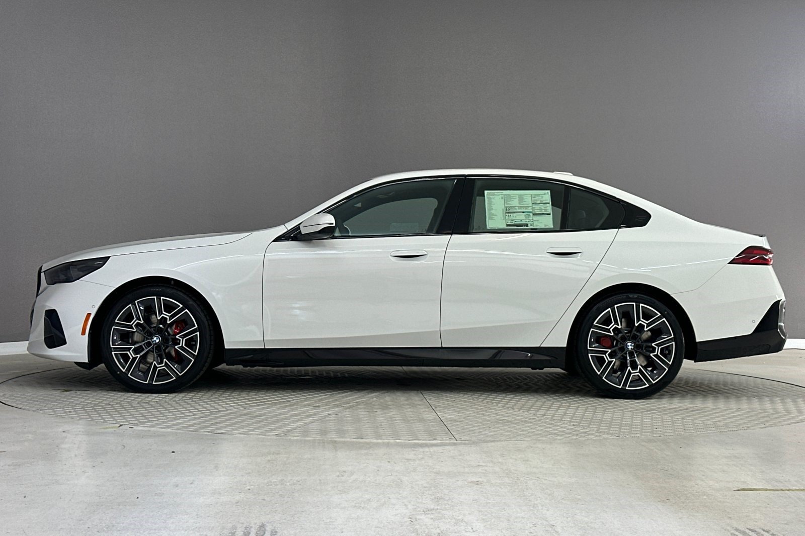 New 2027 BMW 530i Sedan