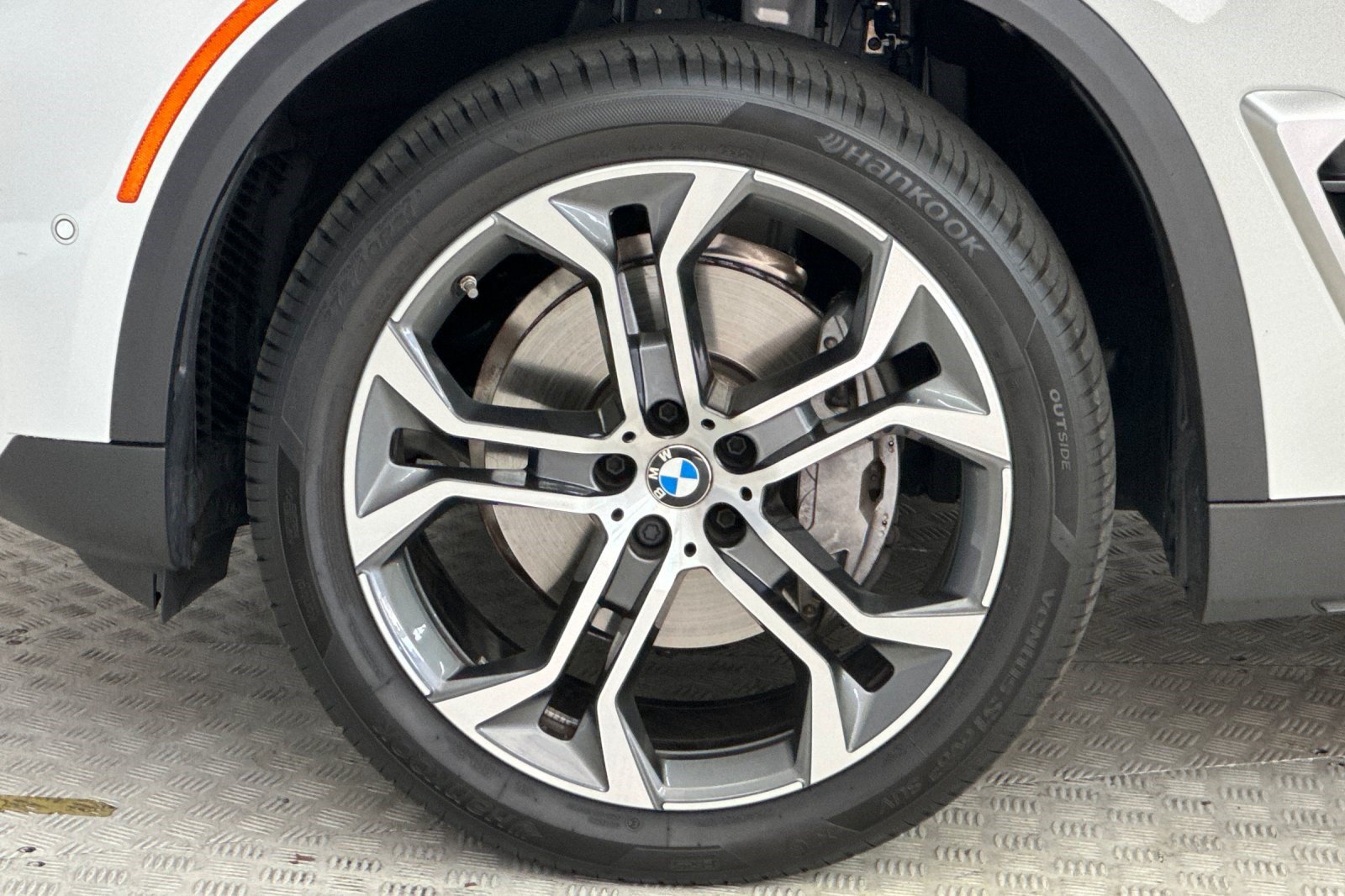 2026 BMW X5 40i - Photo 12