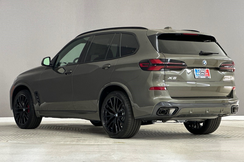 New 2026 BMW X5 sDrive40i SUV