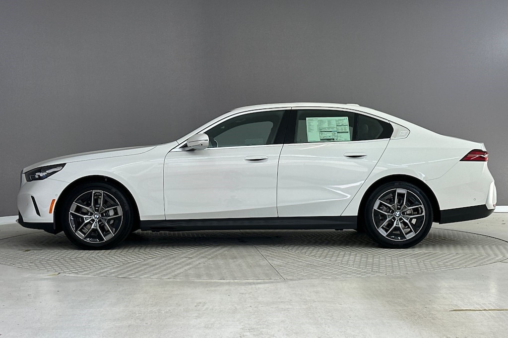 New 2027 BMW 530i Sedan