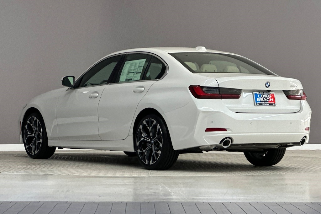 New 2026 BMW 330i Sedan