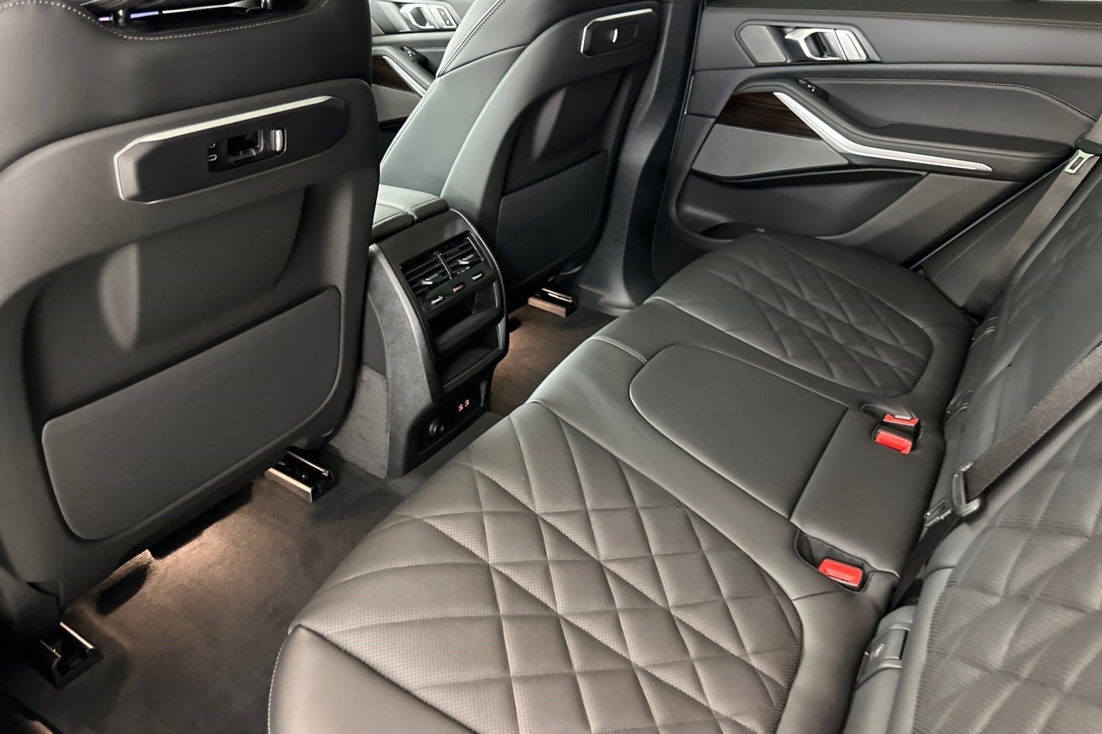 2026 BMW X5 40i - Photo 21